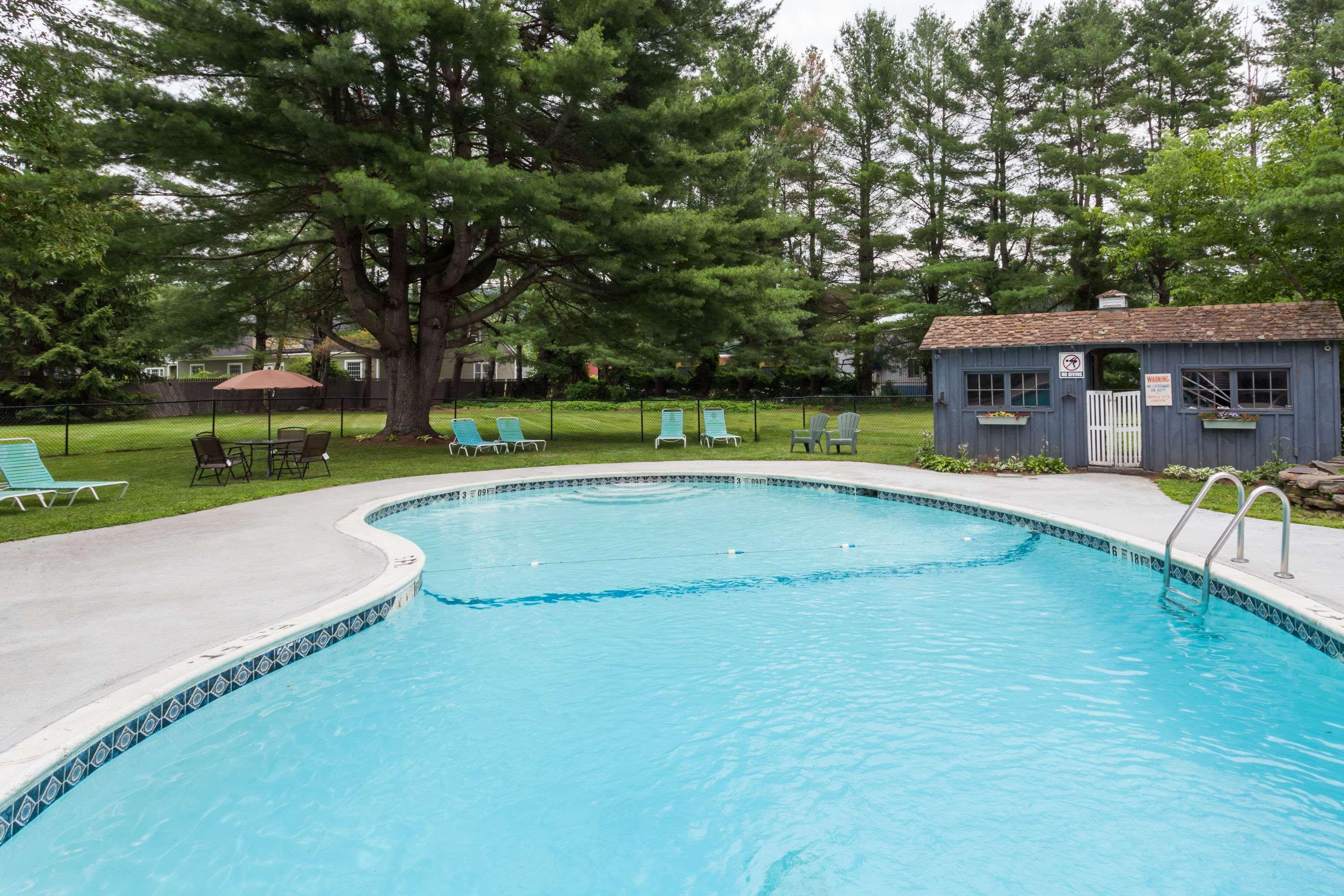 Travelodge By Wyndham Great Barrington Berkshires Exterior foto