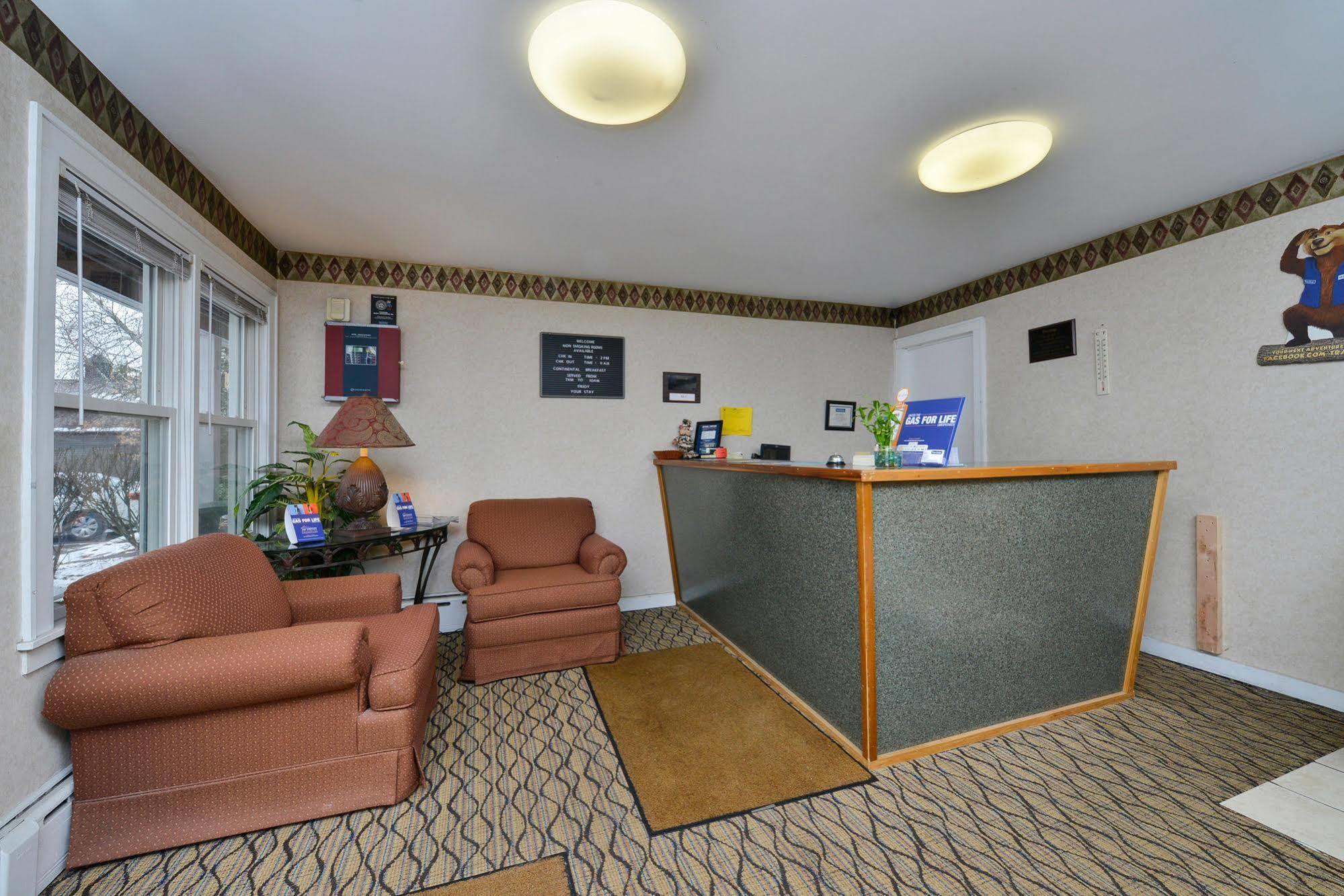 Travelodge By Wyndham Great Barrington Berkshires Habitación foto